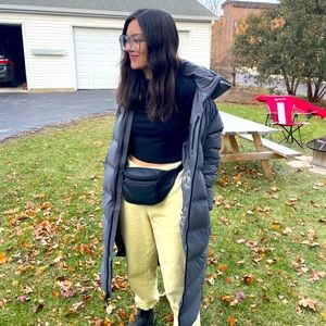 Meet your Posher, Laura